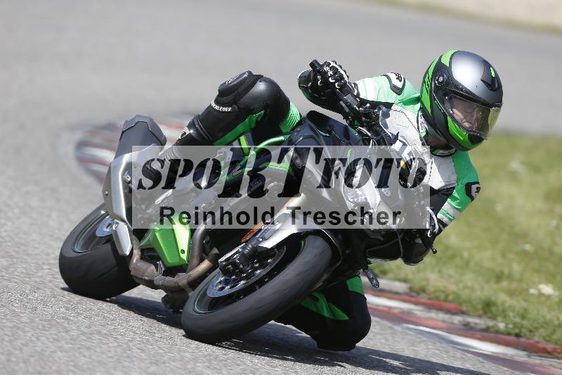 Archiv-2025/09 22.04.2025 Cornu Master School ADR/rot-rouge/15